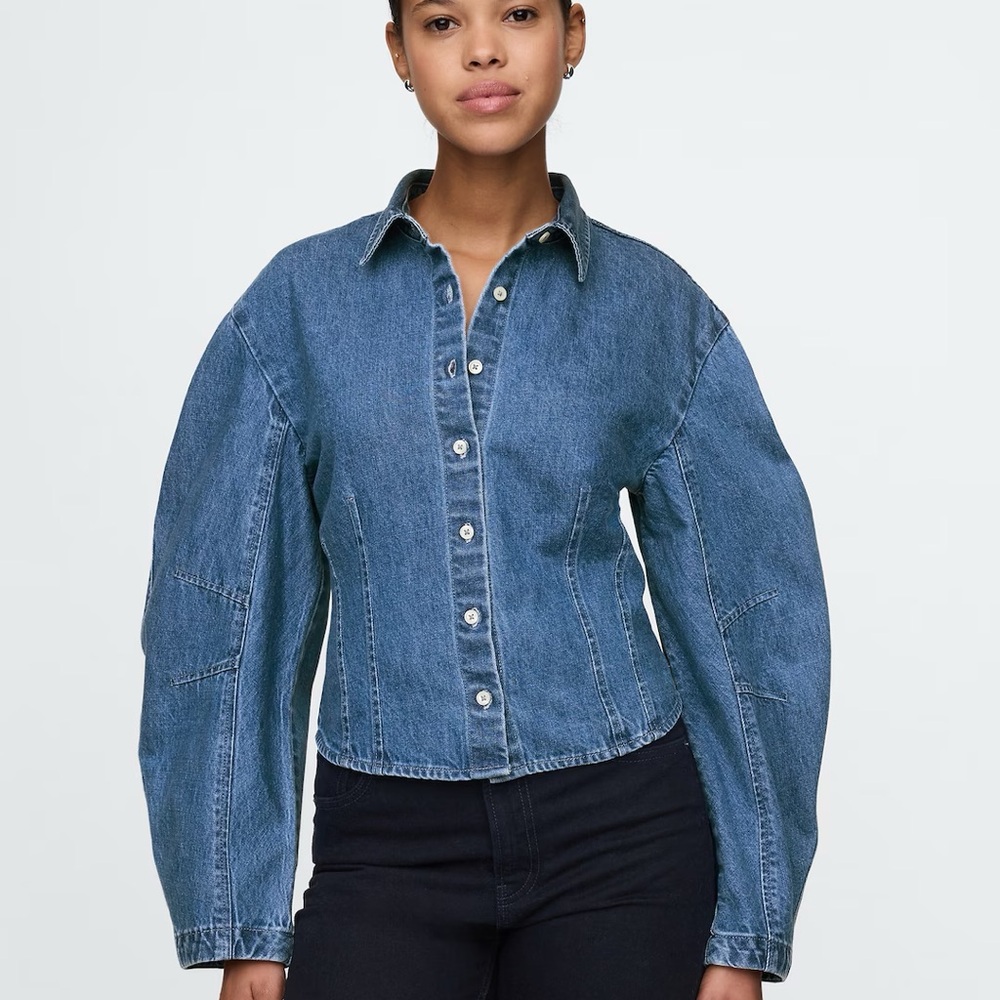 GAP Barrel Sleeve Denim Shirt Small